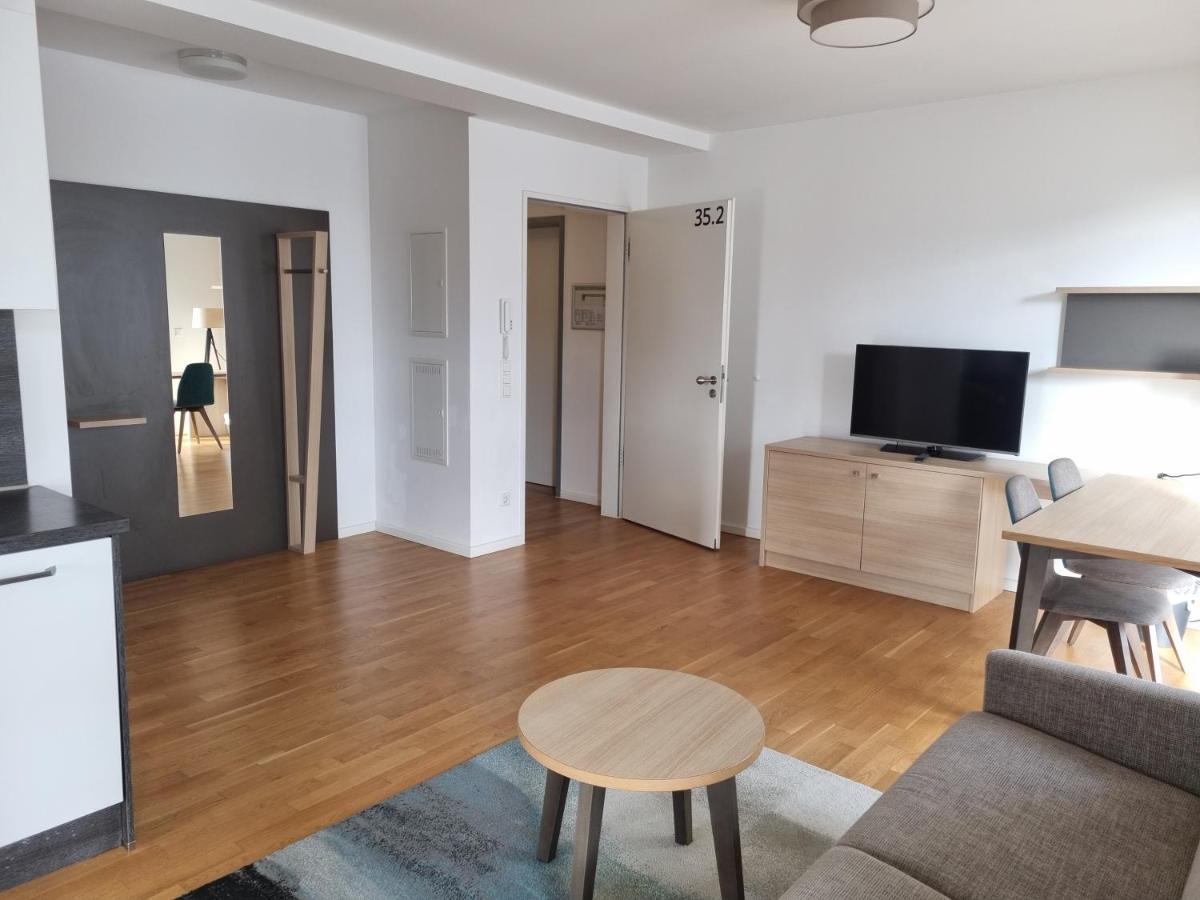 באד הומבורג וור דר הואה Livingroom Bad Homburg Boardinghouse מראה חיצוני תמונה