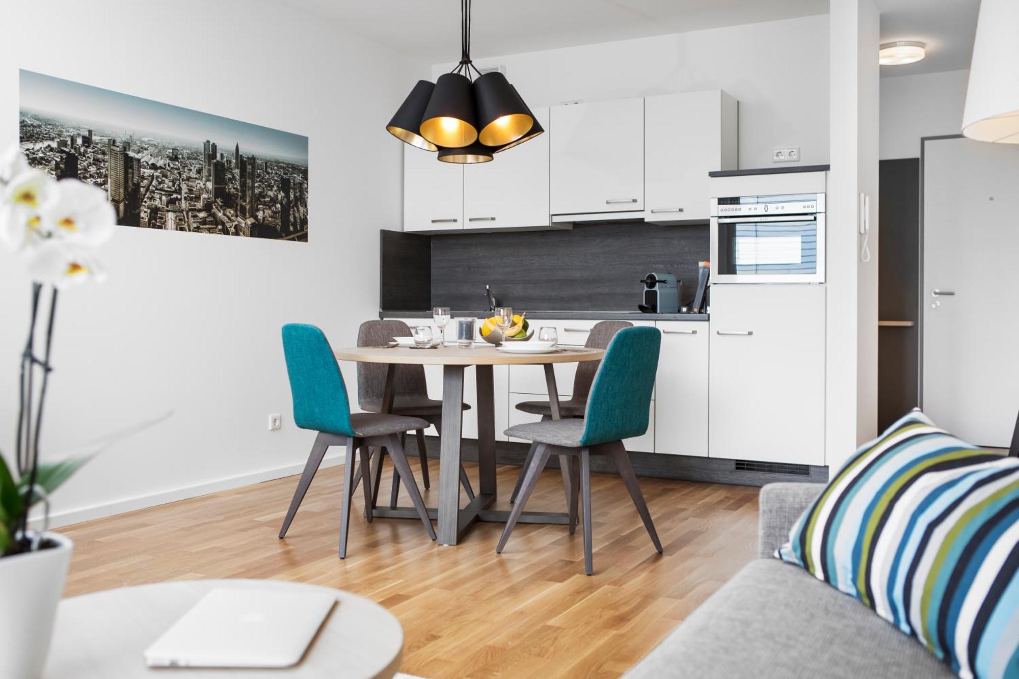 באד הומבורג וור דר הואה Livingroom Bad Homburg Boardinghouse מראה חיצוני תמונה